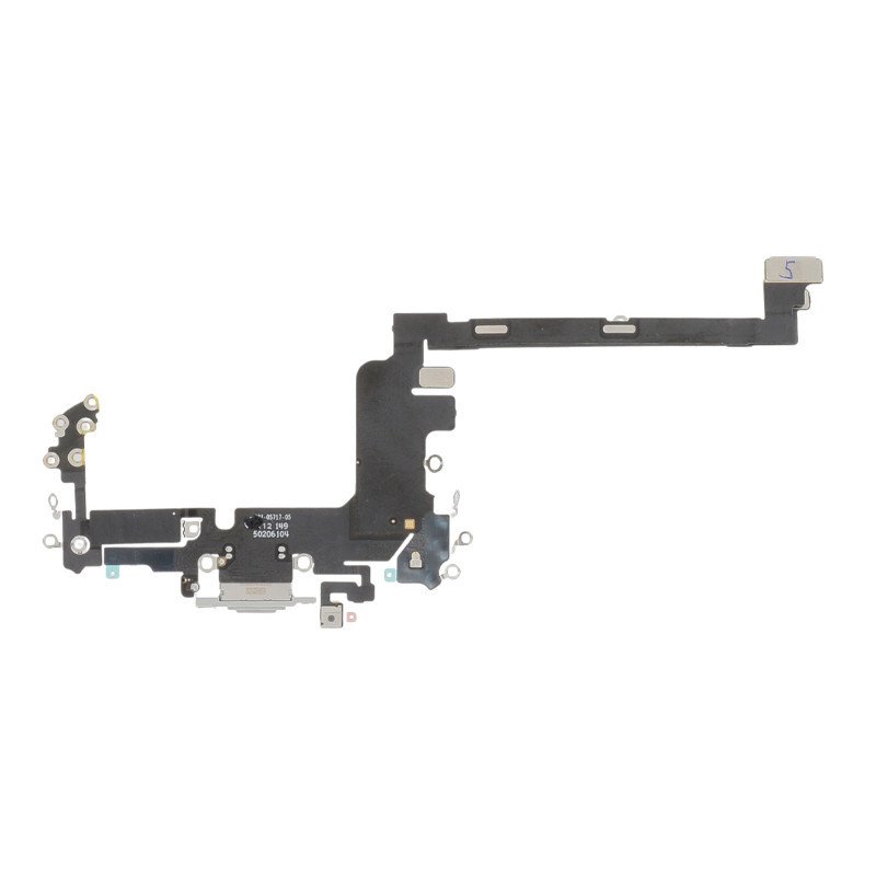 Vue rapprochée du port USB-C et des pads de soudure sur la nappe